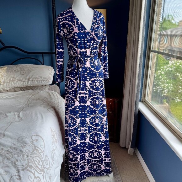 Purple and Lilac Stretchy V Neck Long Sleeved Maxi Dress - Picture 2 of 12